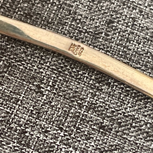 Desert Rose Blooms: Vintage Sterling Silver & Opal Collar Necklace - Picture 3 of 3